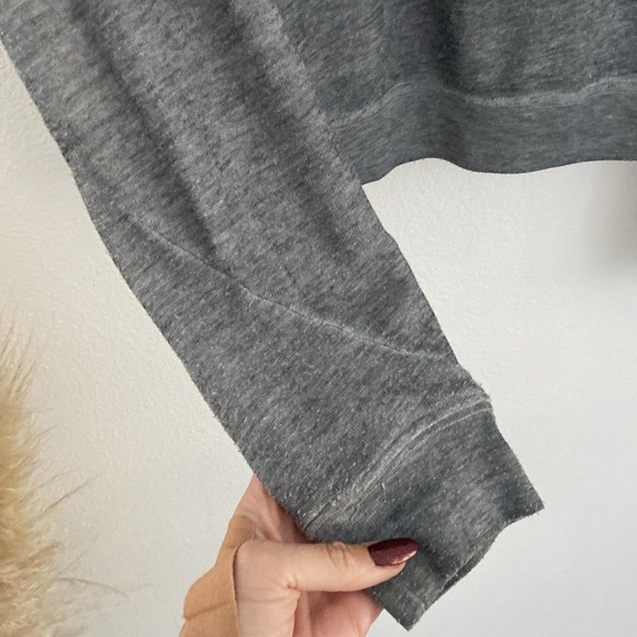 Wildfox sweatshirt I’ll keep you warm graphic crew neck long sleeve top medium - Picture 12 of 16